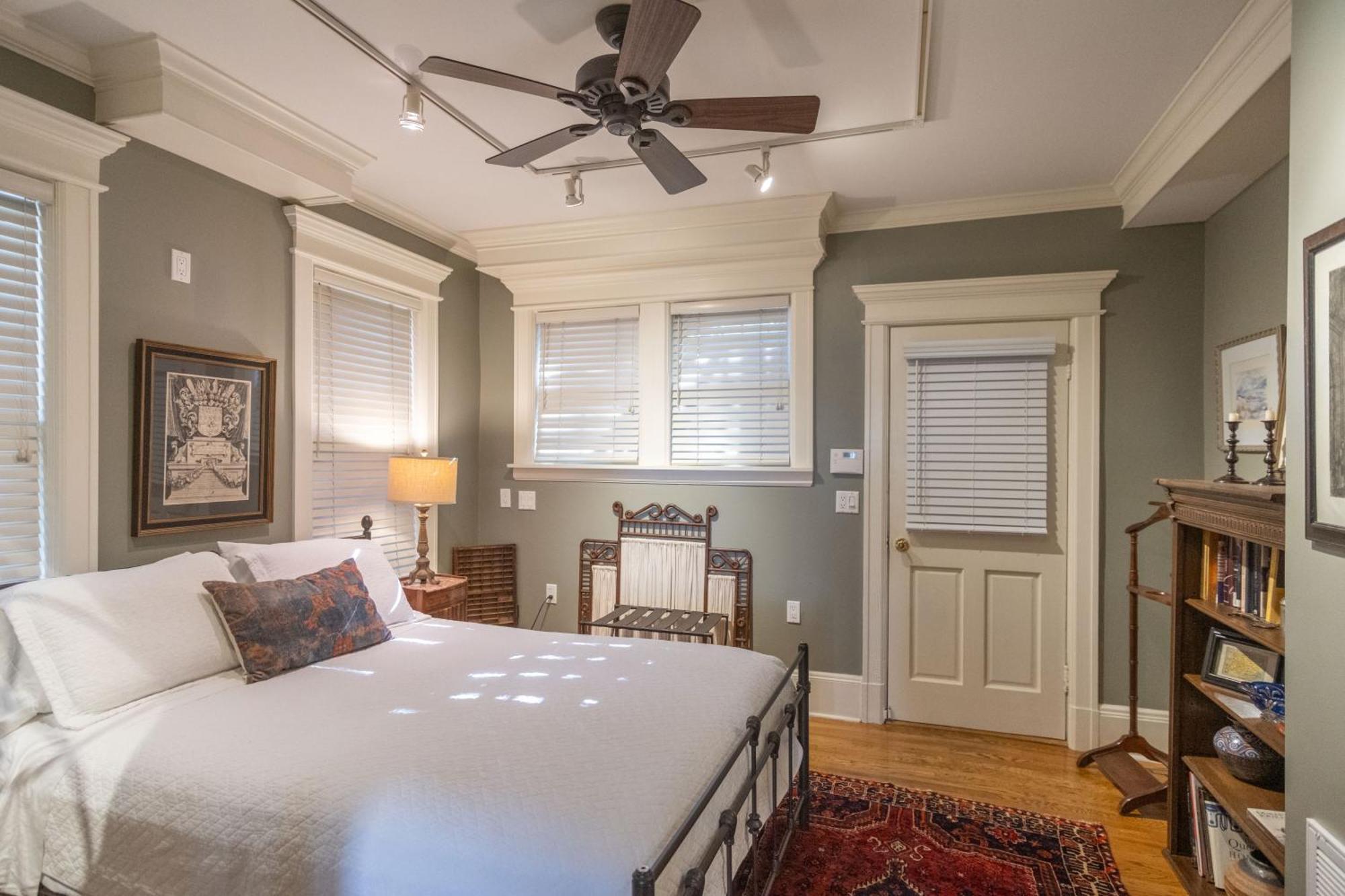 Southern Elegance In Heart Of Memphis Eksteriør bilde